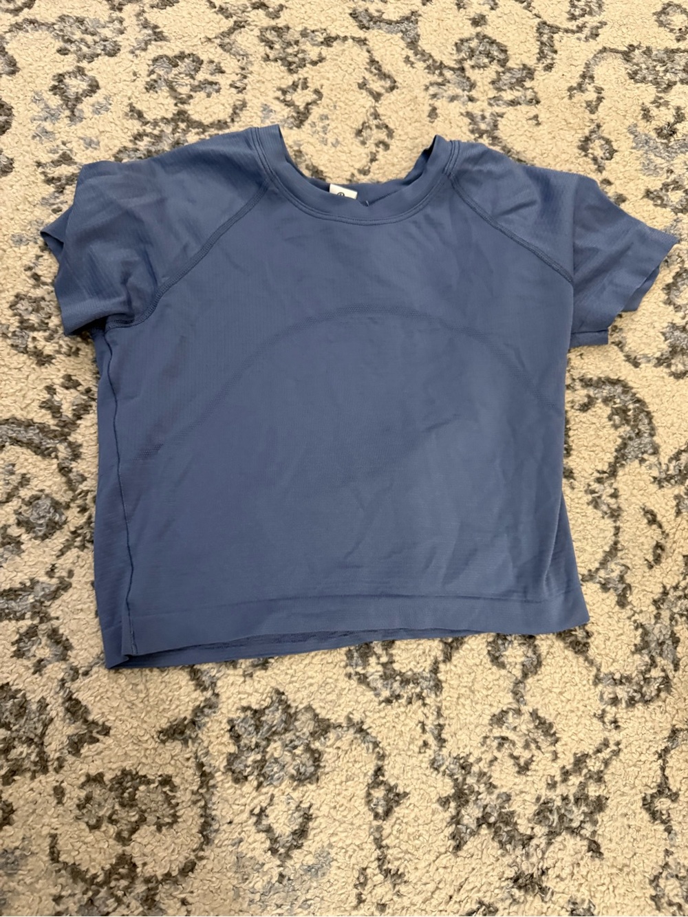 Lululemon top